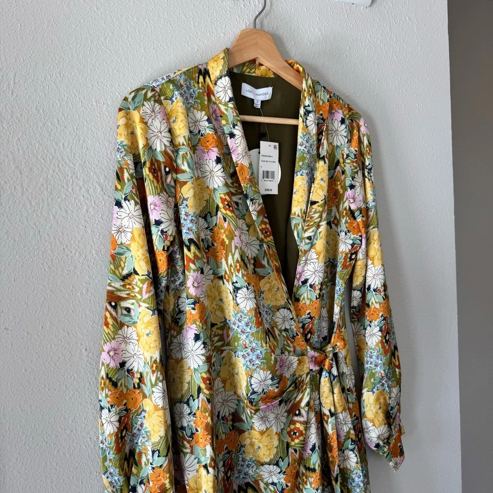 Wildflower Wrap Dress - Picture 6 of 6